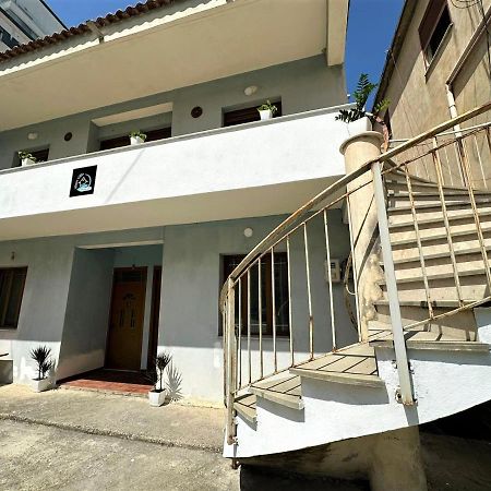 Vlora Villa With Private Parking エクステリア 写真