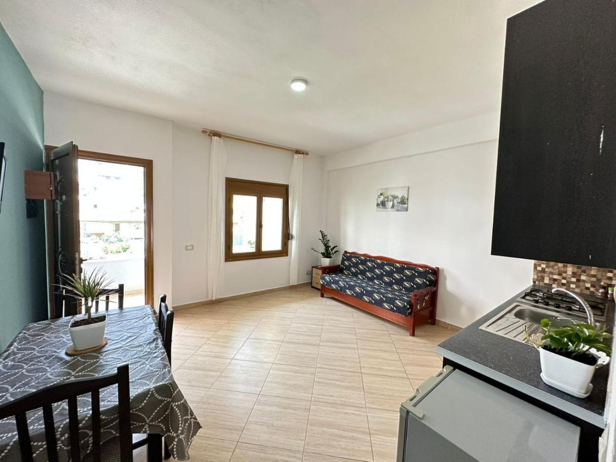 Vlora Villa With Private Parking エクステリア 写真