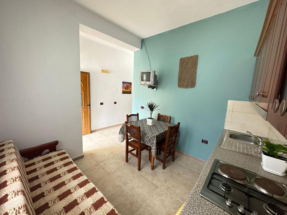 Vlora Villa With Private Parking エクステリア 写真