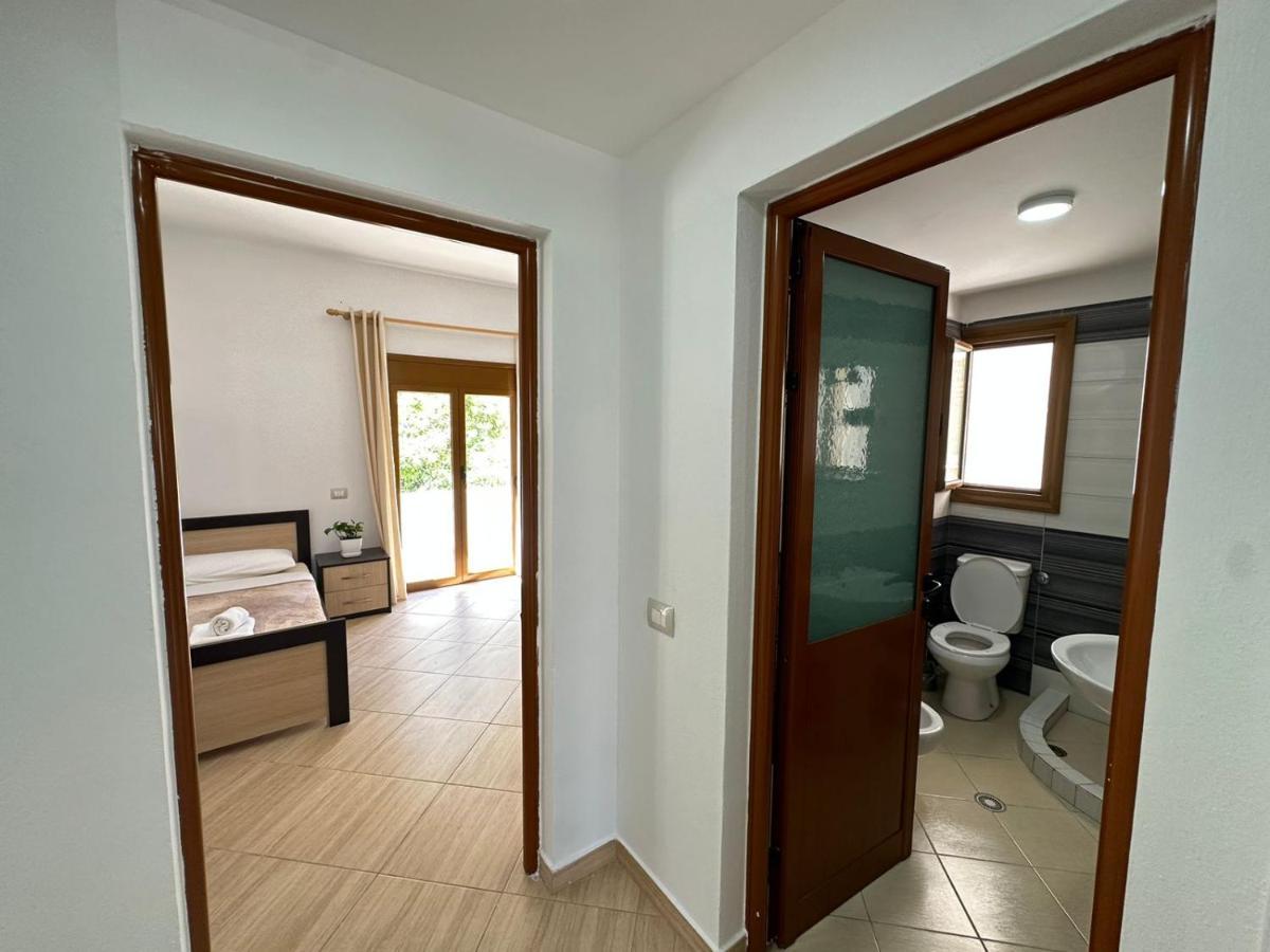 Vlora Villa With Private Parking エクステリア 写真